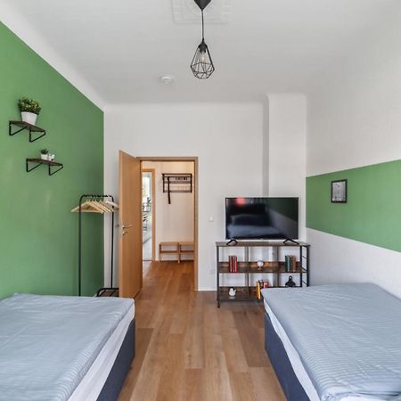 Salihomes/Max Apartment/5Pax/Modern Eingerichtet/Voll Ausgestattet Kueche Markranstädt 외부 사진