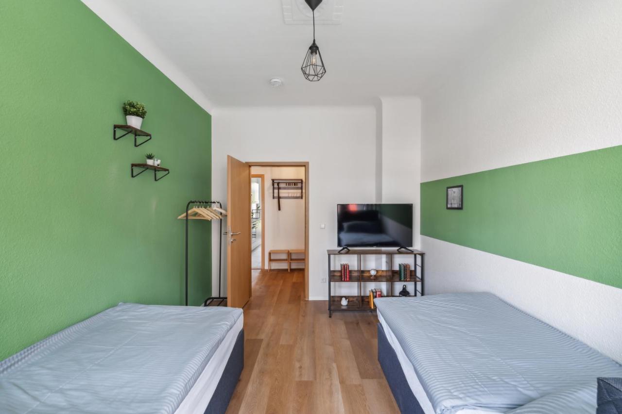 Salihomes/Max Apartment/5Pax/Modern Eingerichtet/Voll Ausgestattet Kueche Markranstädt 외부 사진