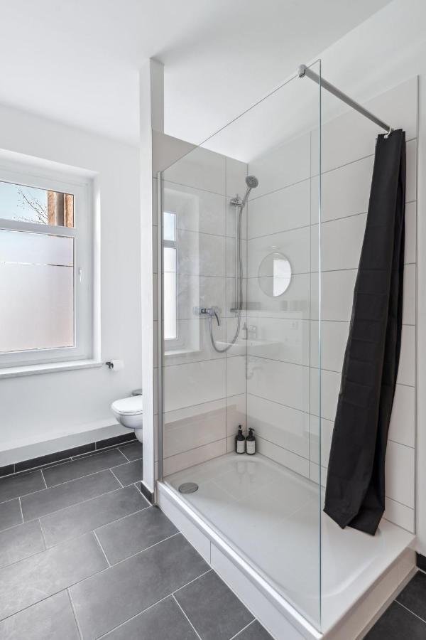 Salihomes/Max Apartment/5Pax/Modern Eingerichtet/Voll Ausgestattet Kueche Markranstädt 외부 사진